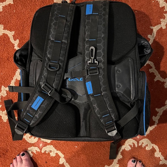 Large Gaming Backpack! Can fit XboxOne, PS5 and more! Excellent condition. - Picture 2 of 4